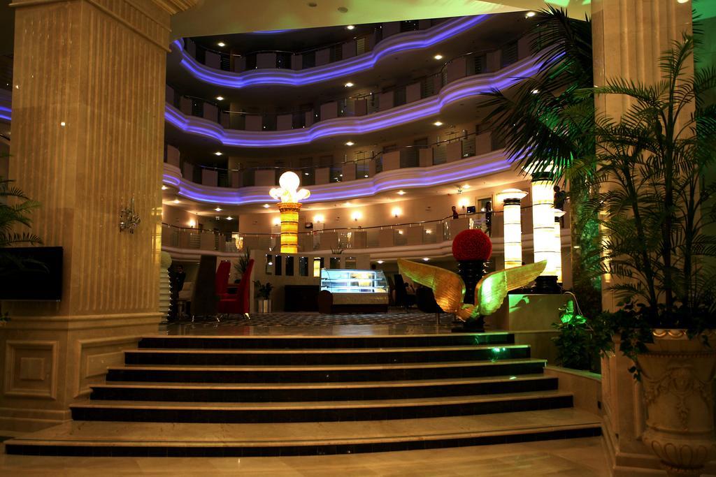 Eser Premium Hotel & Spa Büyükçekmece Exteriör bild Lobby