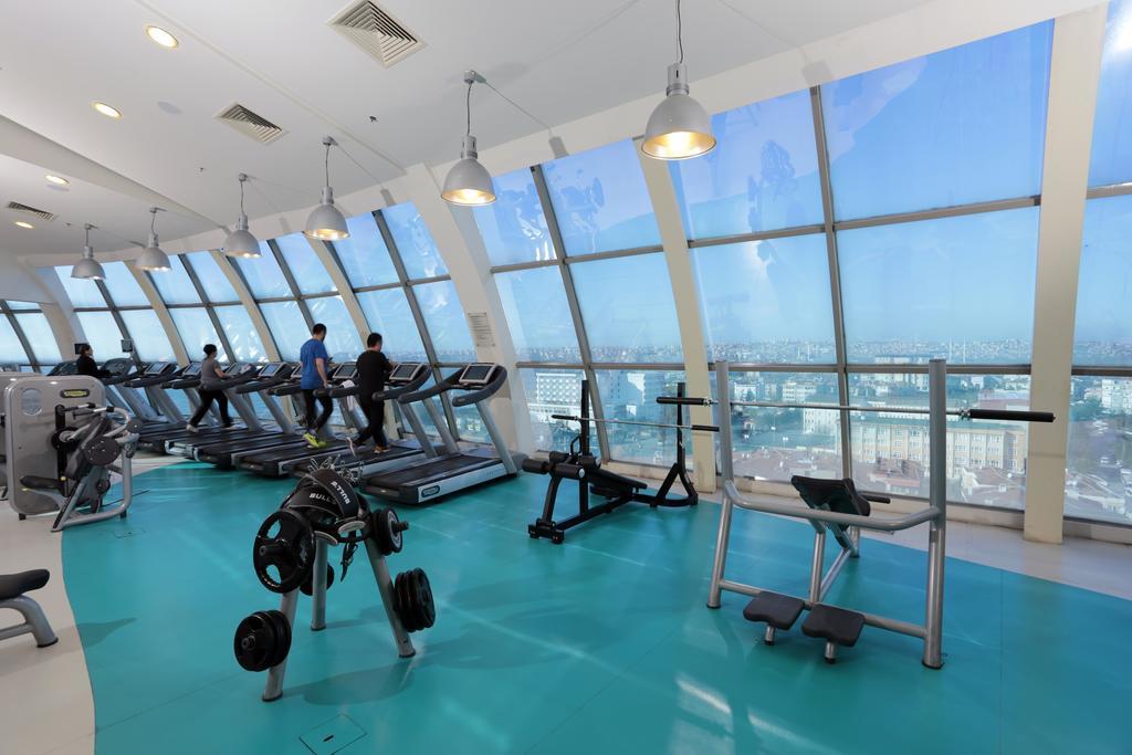 Eser Premium Hotel & Spa Büyükçekmece Exteriör bild The gym at the 101 building